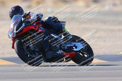 media/Dec-10-2023-SoCal Trackdays (Sun) [[0ce70f5433]]/Turn 2 (10am)/